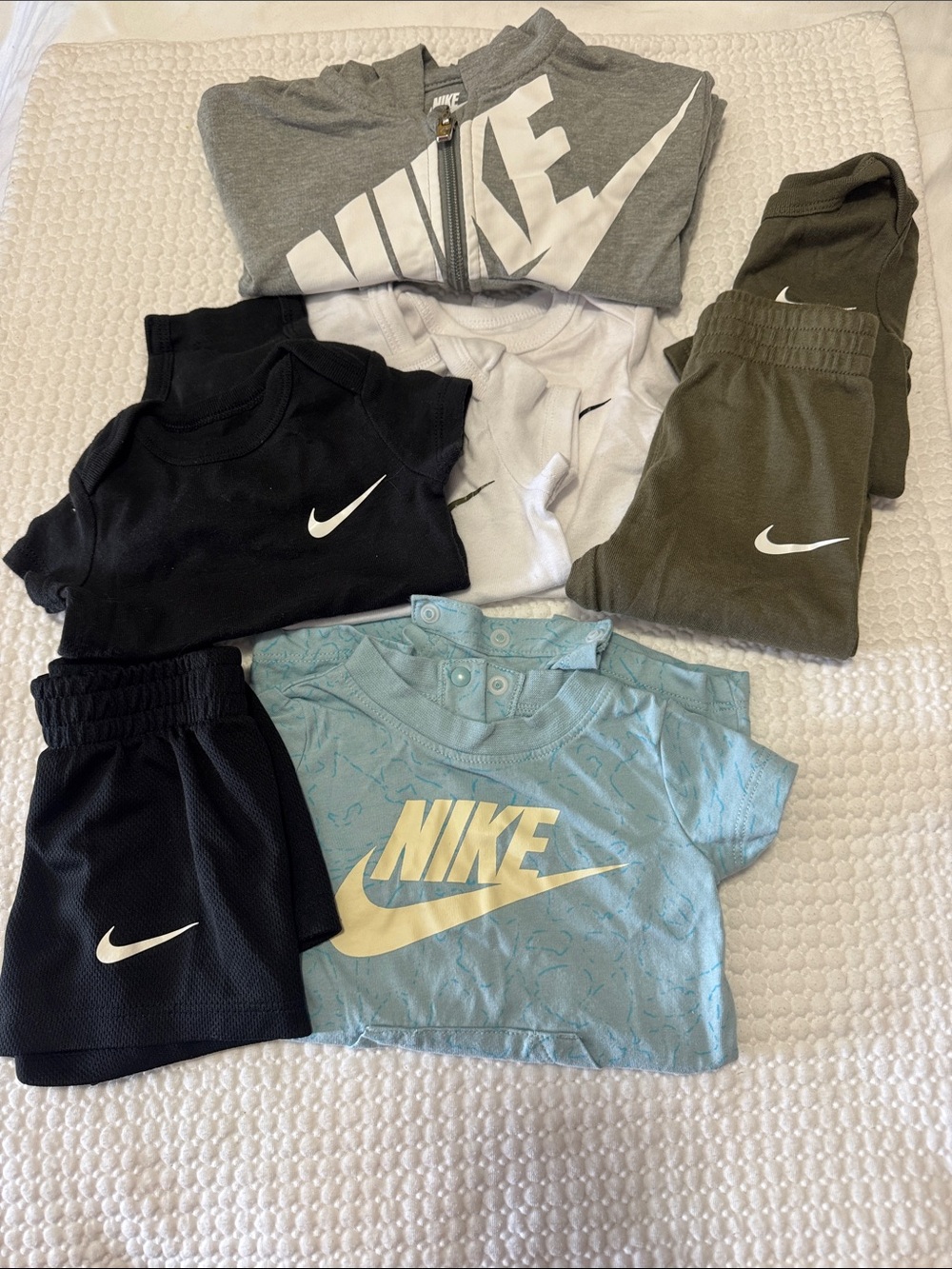 NIKE BUNDLE DEAL🚨🚨🚨